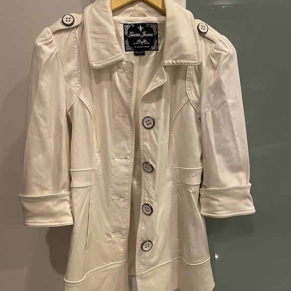 ✨ GUESS✨ guess jacket so cute - Picture 1 of 1